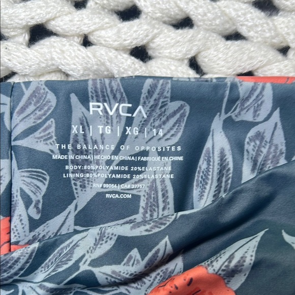 RVCA Gray and‎ Coral Low Ruse Cheeky Hipster Bikini Bottoms - Picture 6 of 7